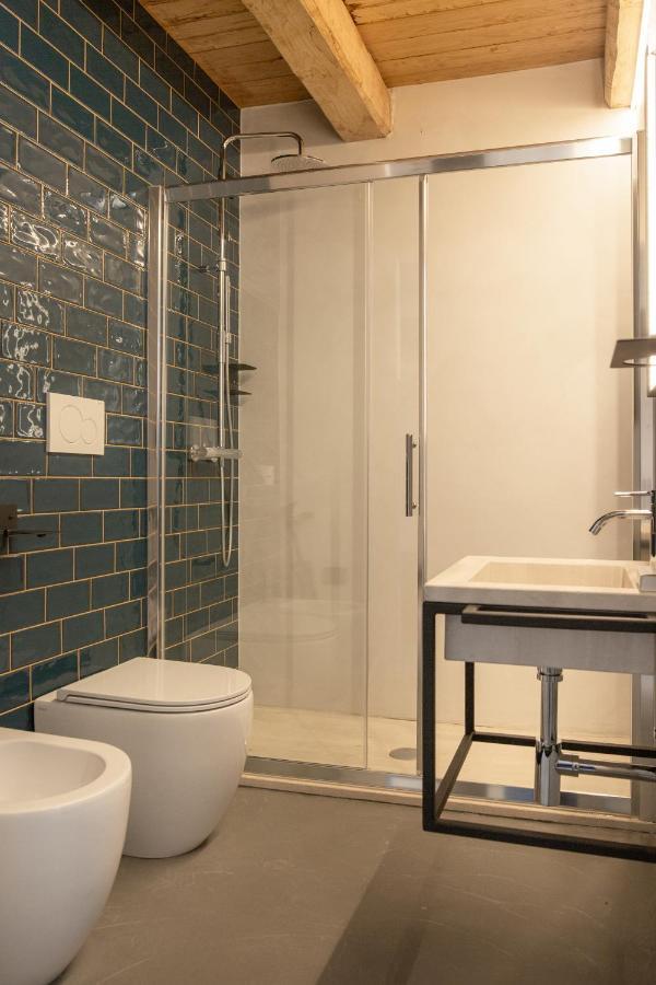 Ognissanti Guesthouse & Suites Fermo Bagian luar foto